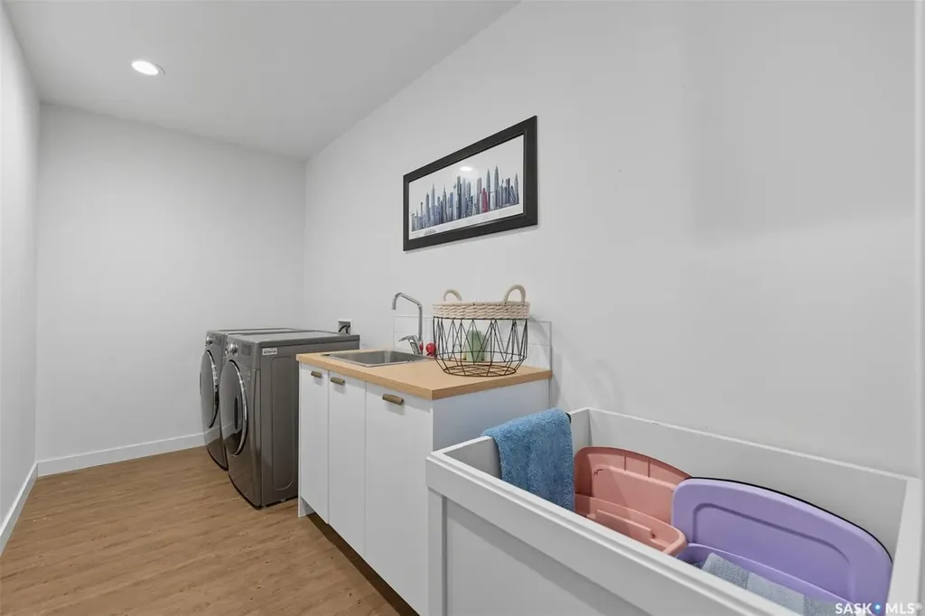 230 Trimble Lane Saskatoon SK S7W 0E1