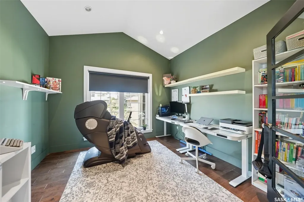 230 Trimble Lane Saskatoon SK S7W 0E1