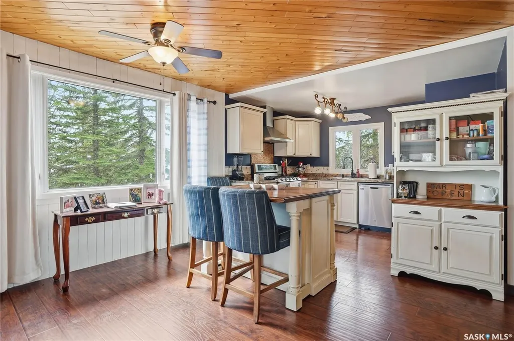 18 Mallard Street W Wood River Rm No. 74 SK S0H 2K0