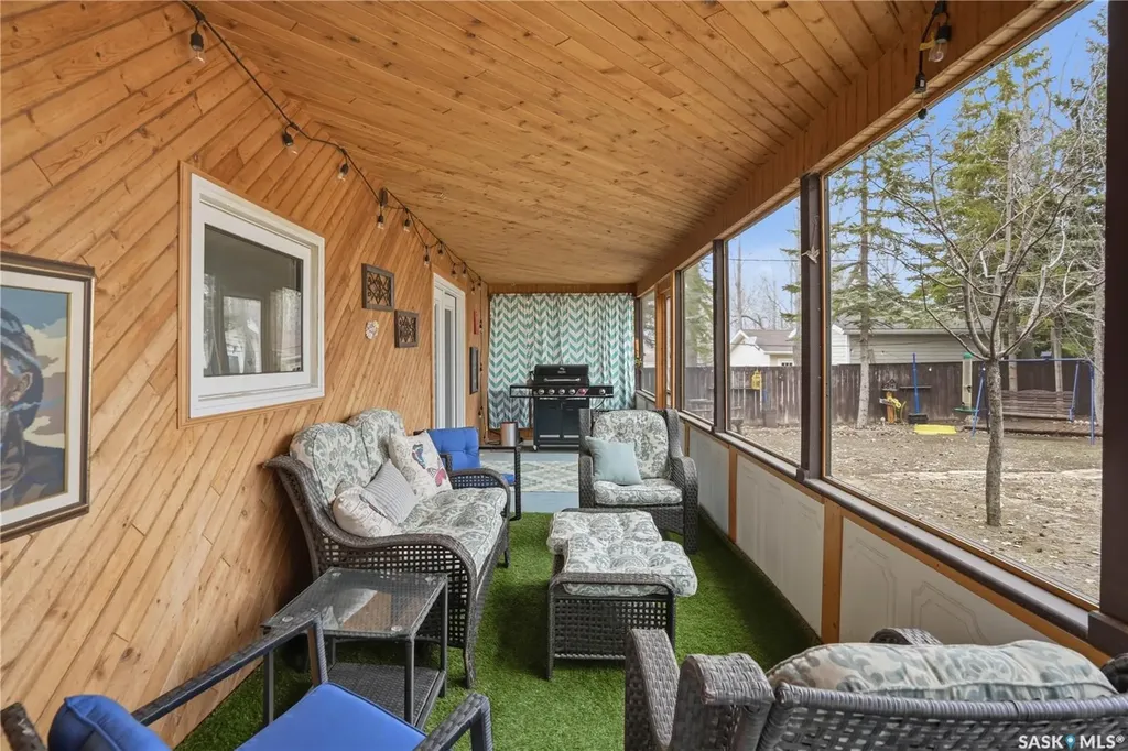18 Mallard Street W Wood River Rm No. 74 SK S0H 2K0