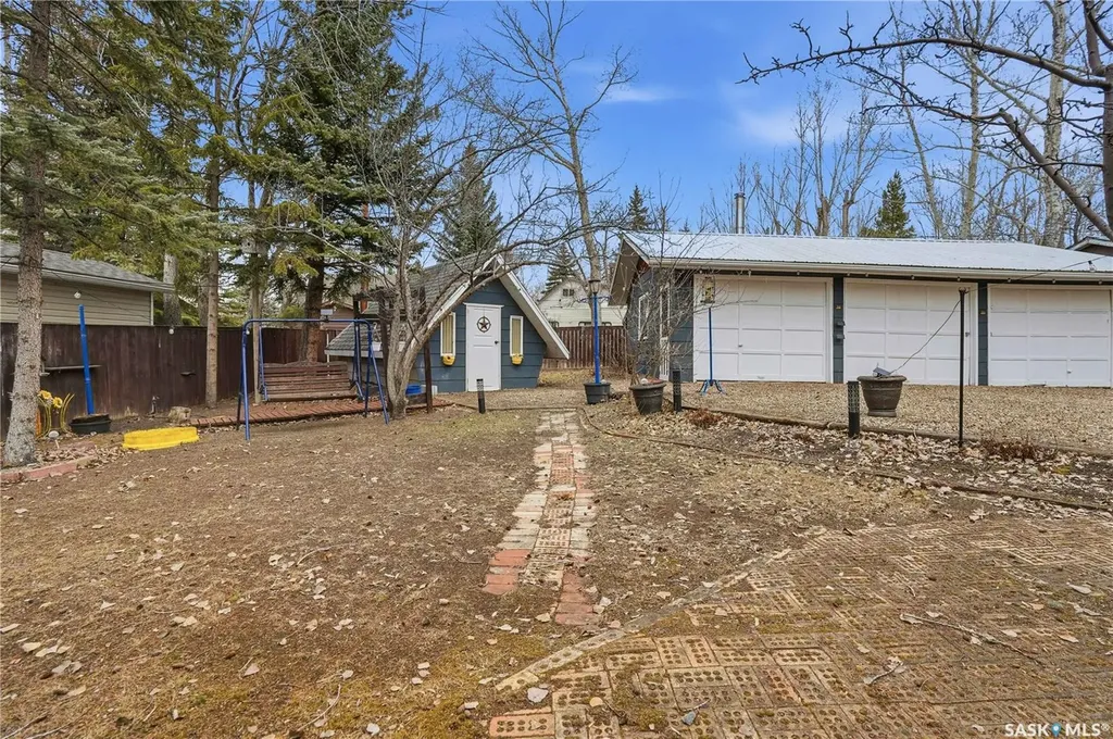 18 Mallard Street W Wood River Rm No. 74 SK S0H 2K0