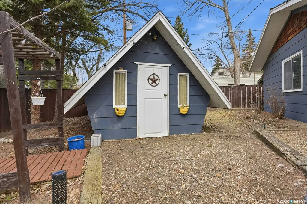 18 Mallard Street W Wood River Rm No. 74 SK S0H 2K0