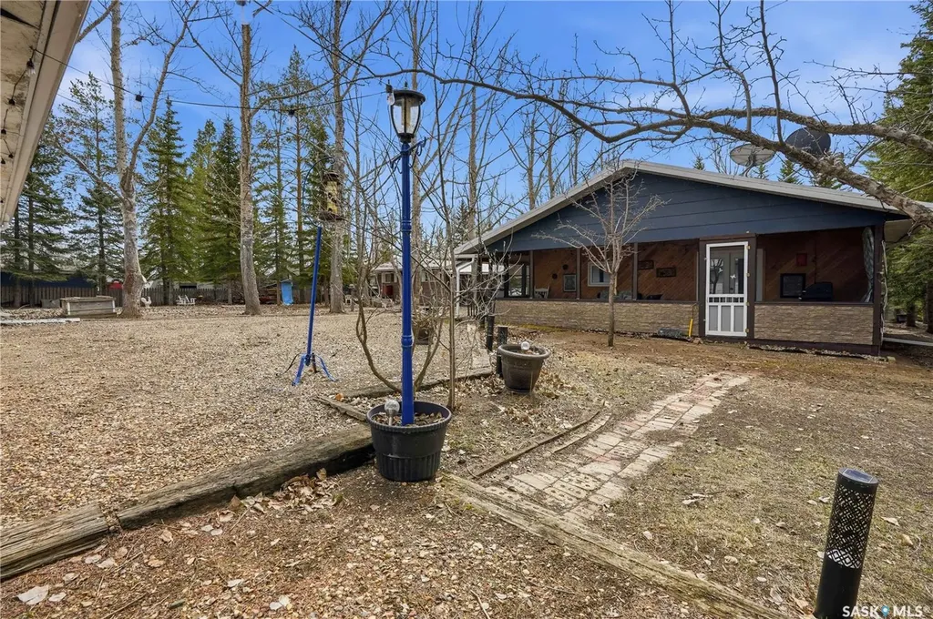 18 Mallard Street W Wood River Rm No. 74 SK S0H 2K0