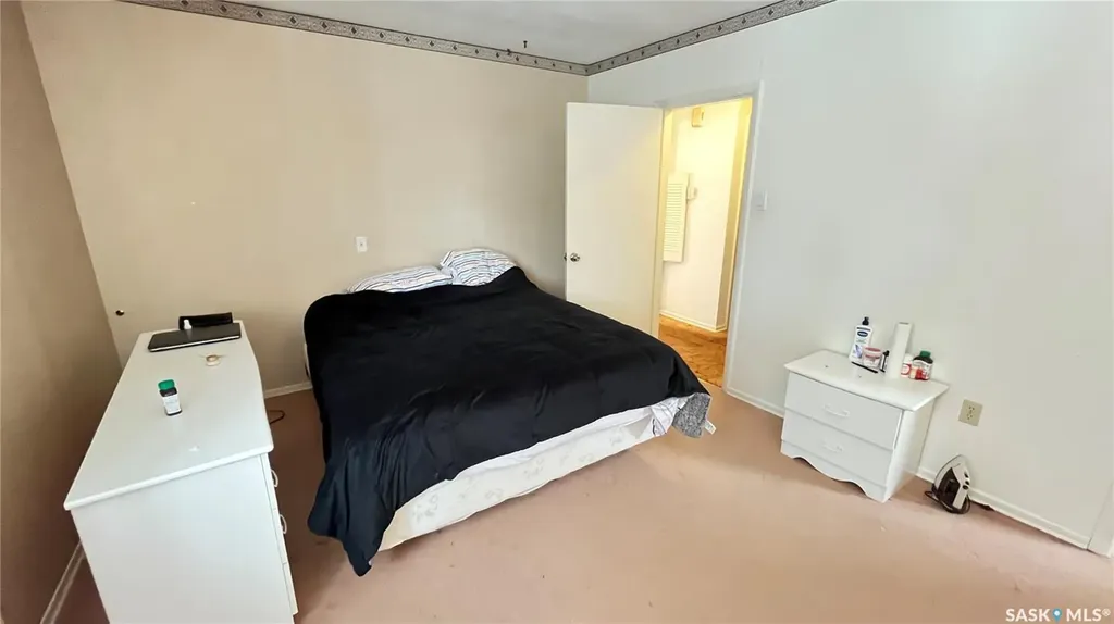 209 Hood Street Maple Creek SK S0N 1N0