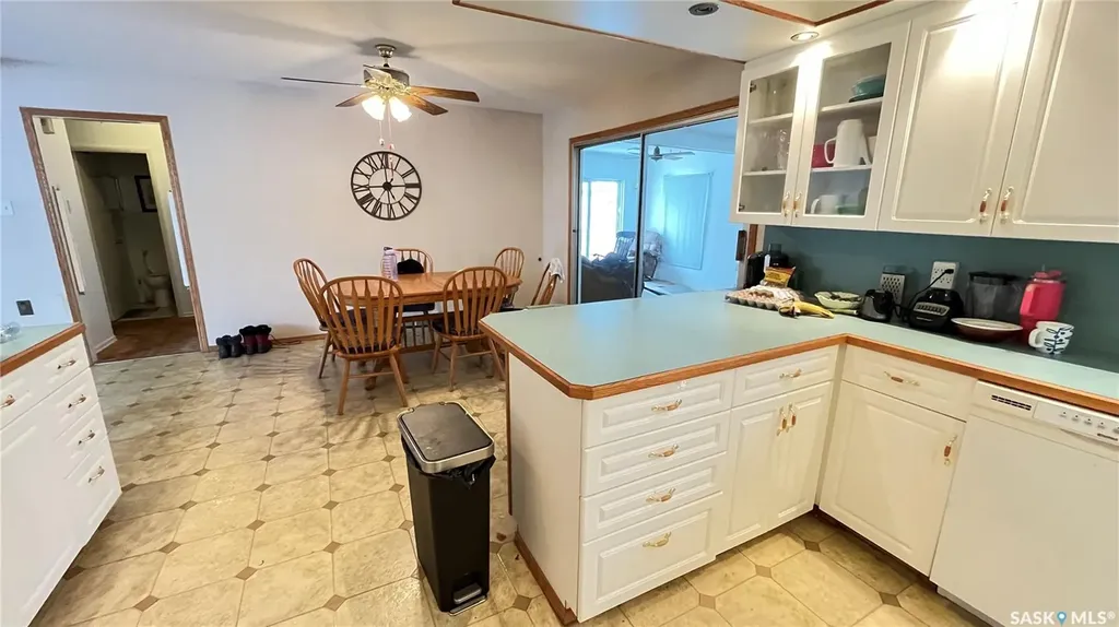 209 Hood Street Maple Creek SK S0N 1N0