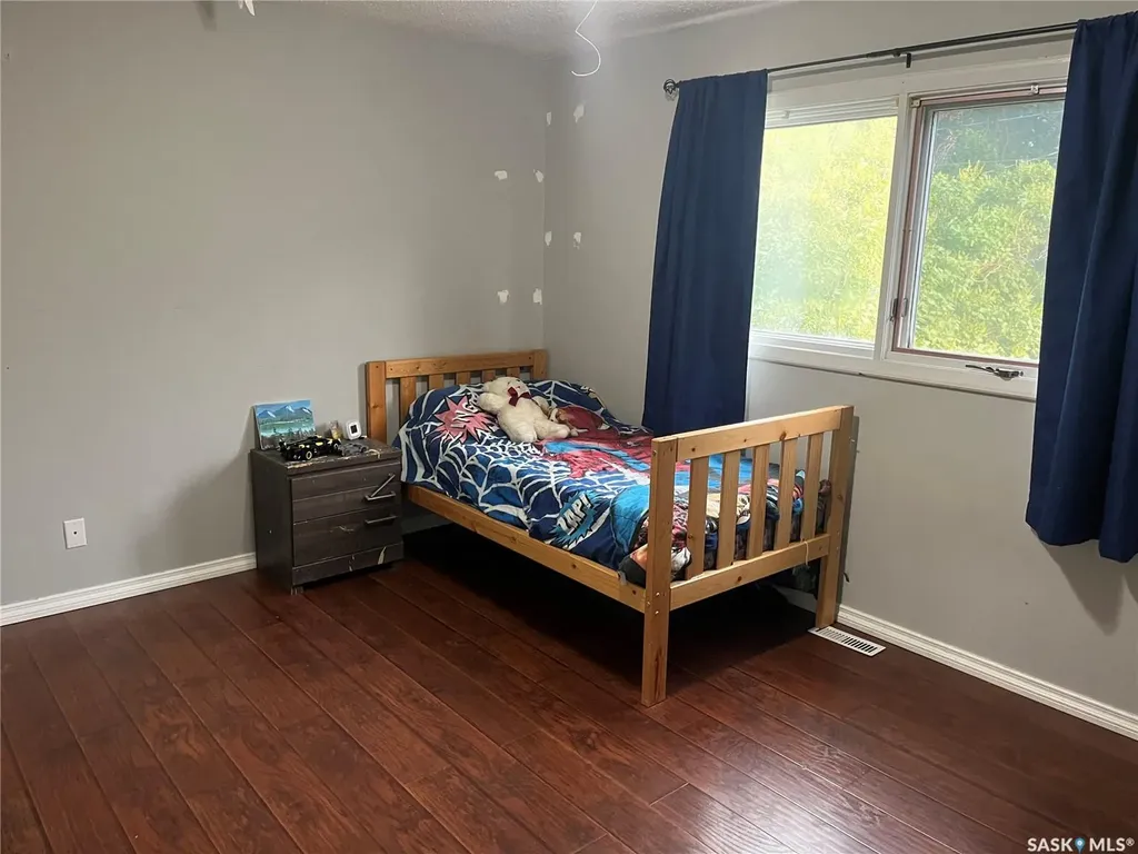 206 3rd Avenue Caronport SK S0H 0S0