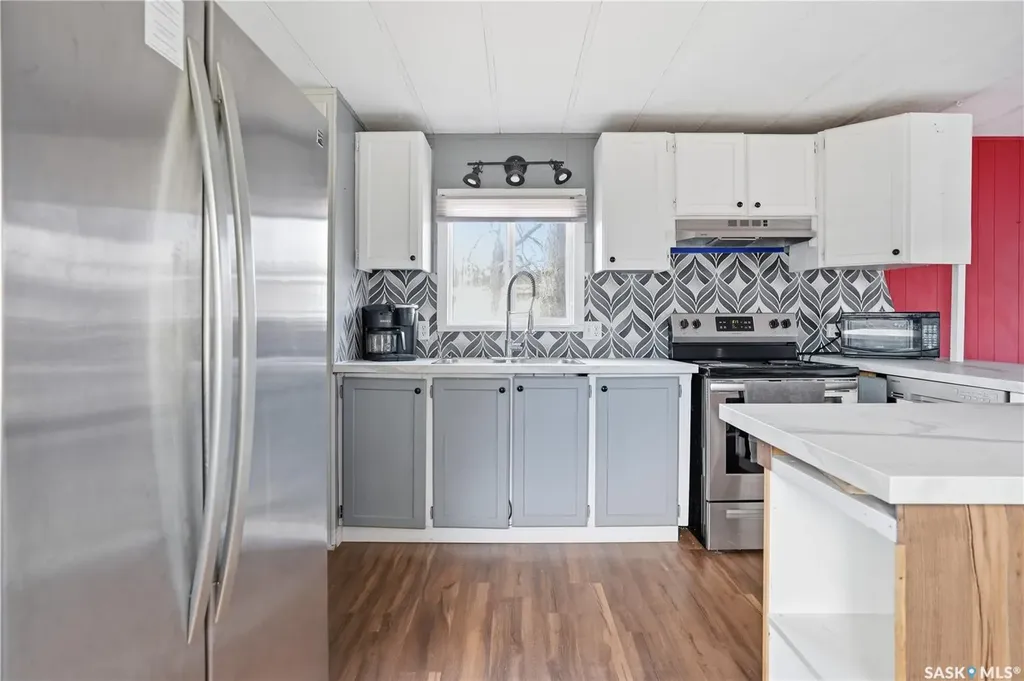 124 Dogwood Street Caronport SK S0H 0S0