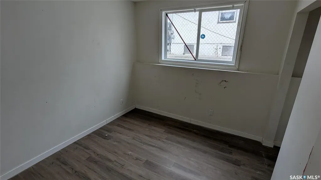 407 U Avenue S Saskatoon SK S7M 3C4