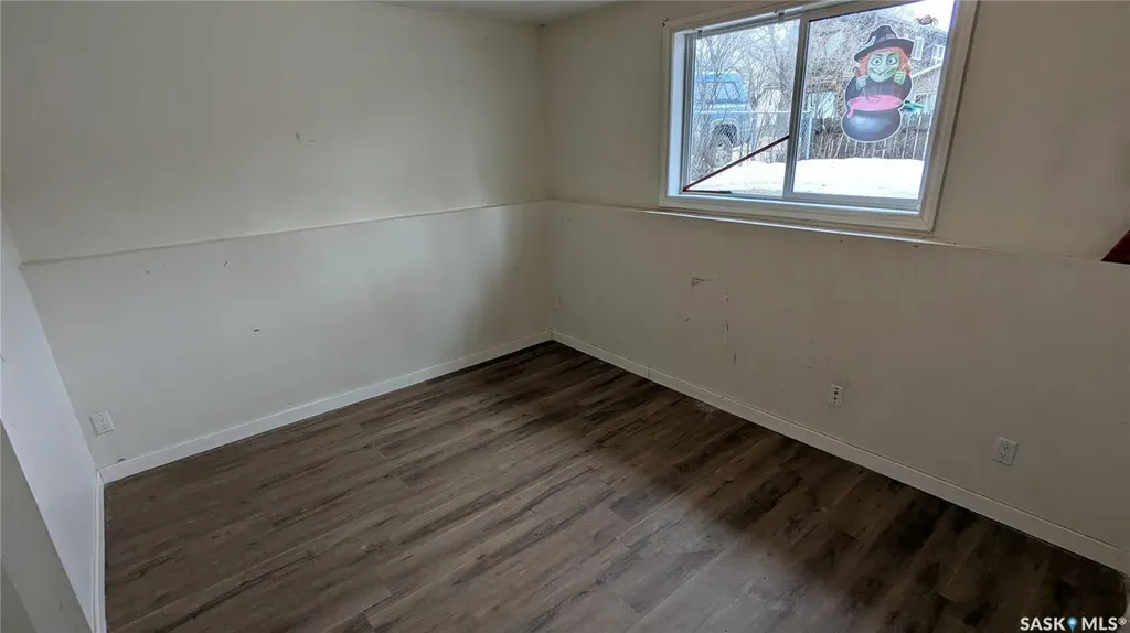 407 U Avenue S Saskatoon SK S7M 3C4