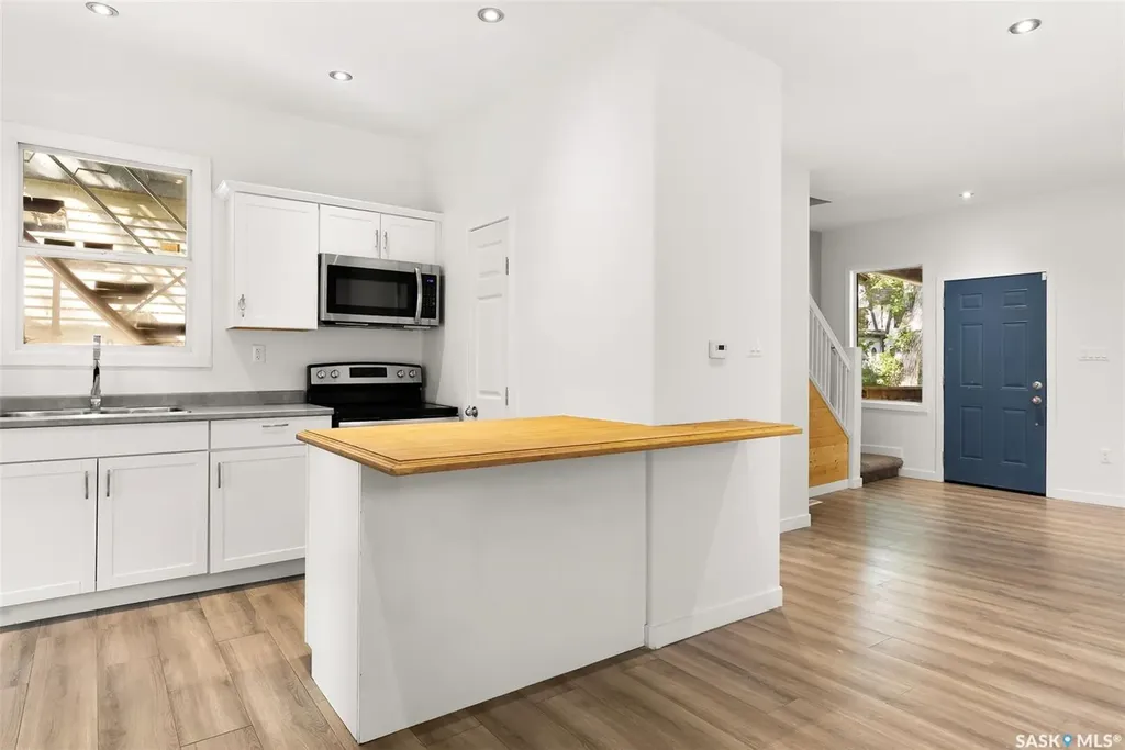 2358 Montreal Street Regina SK S4P 1L8