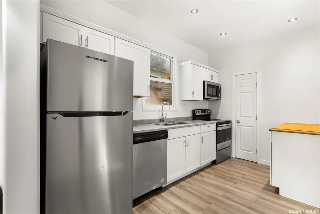 2358 Montreal Street Regina SK S4P 1L8