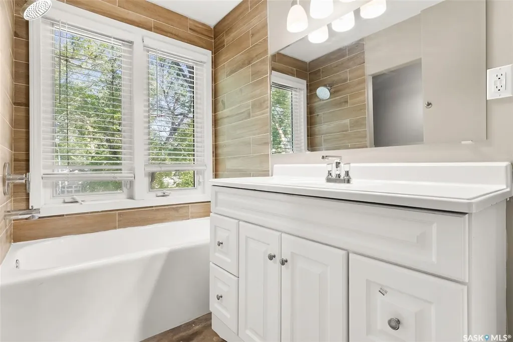 2358 Montreal Street Regina SK S4P 1L8