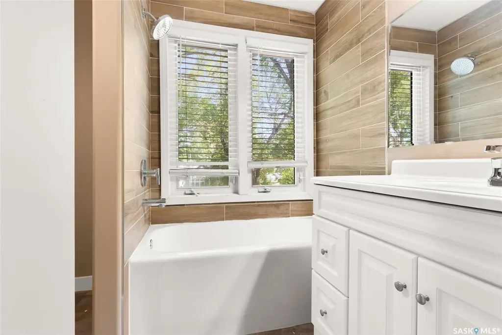 2358 Montreal Street Regina SK S4P 1L8