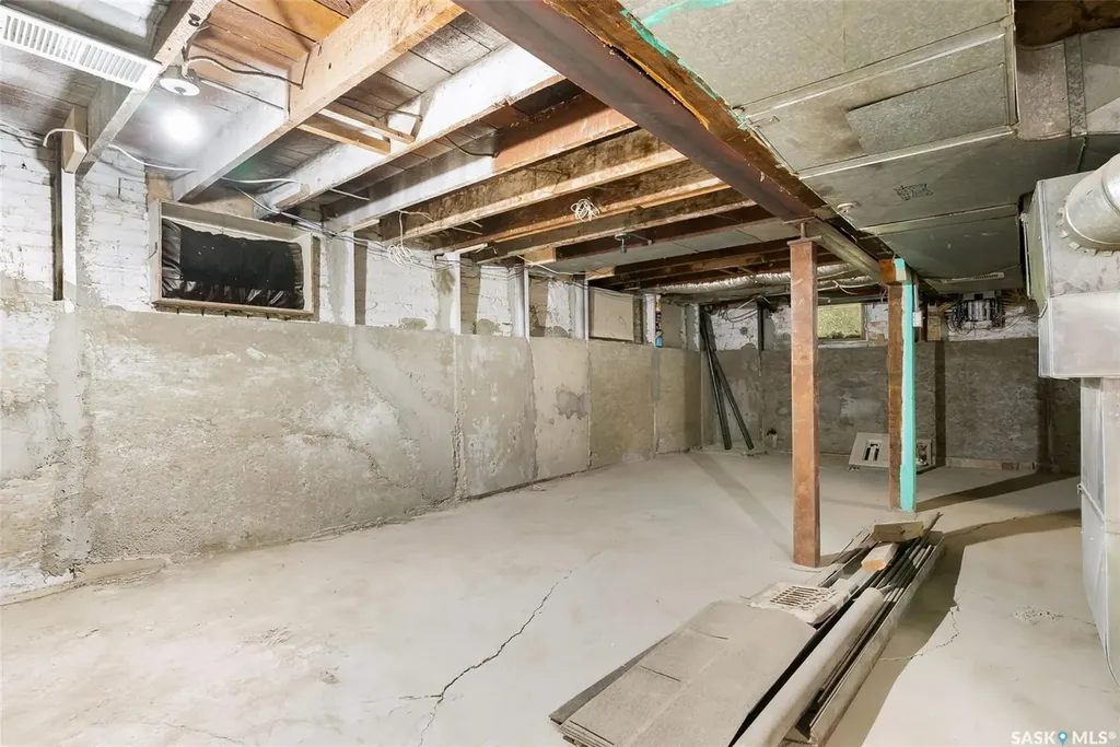2358 Montreal Street Regina SK S4P 1L8