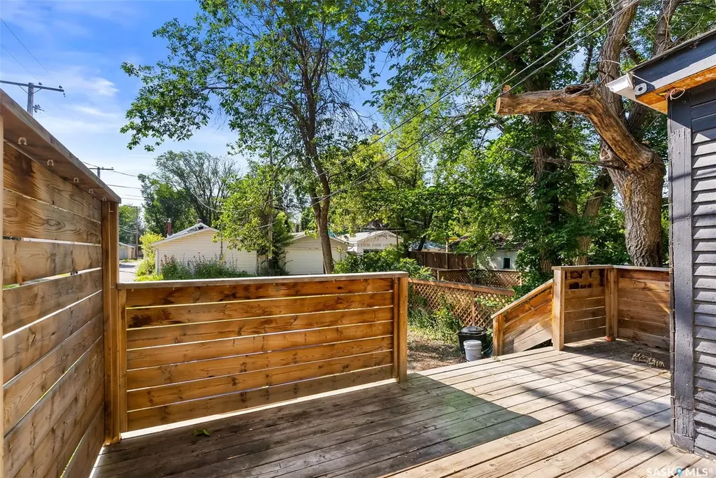 2358 Montreal Street Regina SK S4P 1L8