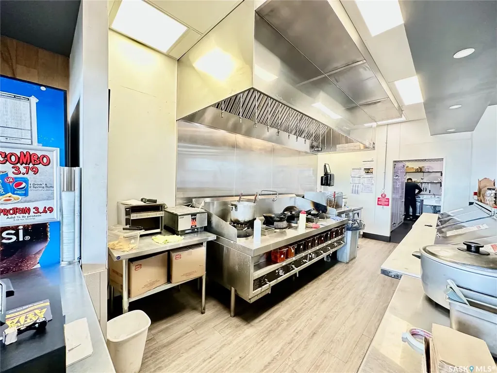 831 51st Street E Saskatoon SK S7K 5C6
