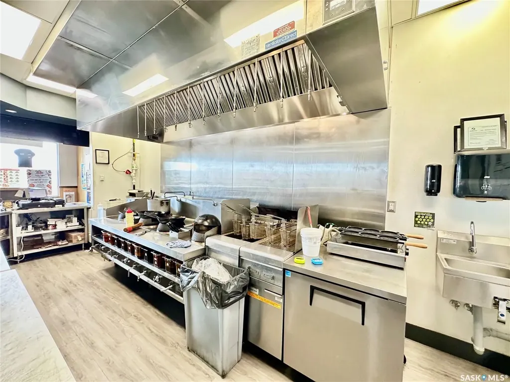 831 51st Street E Saskatoon SK S7K 5C6