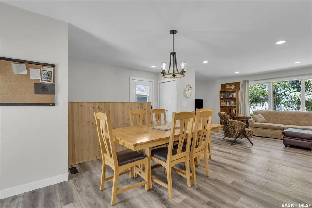 402 Alexander Street Radisson SK S0K 3L0