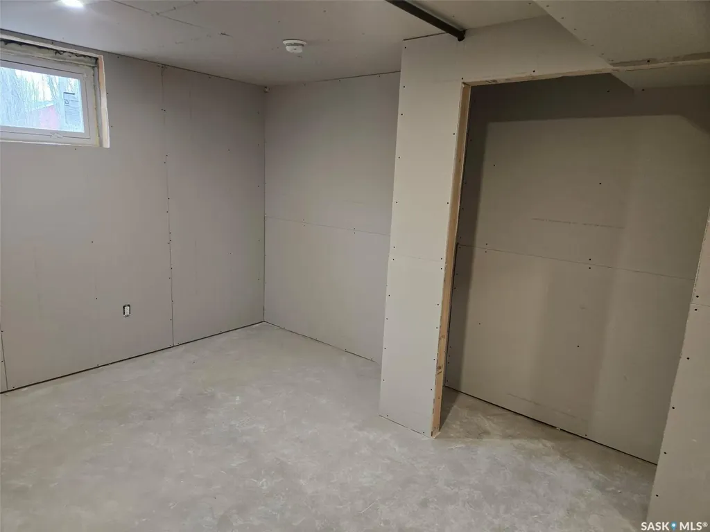 402 Alexander Street Radisson SK S0K 3L0