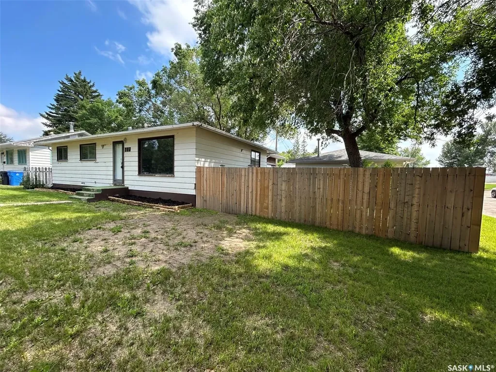 259 Duncan Road Estevan SK S4A 0A5