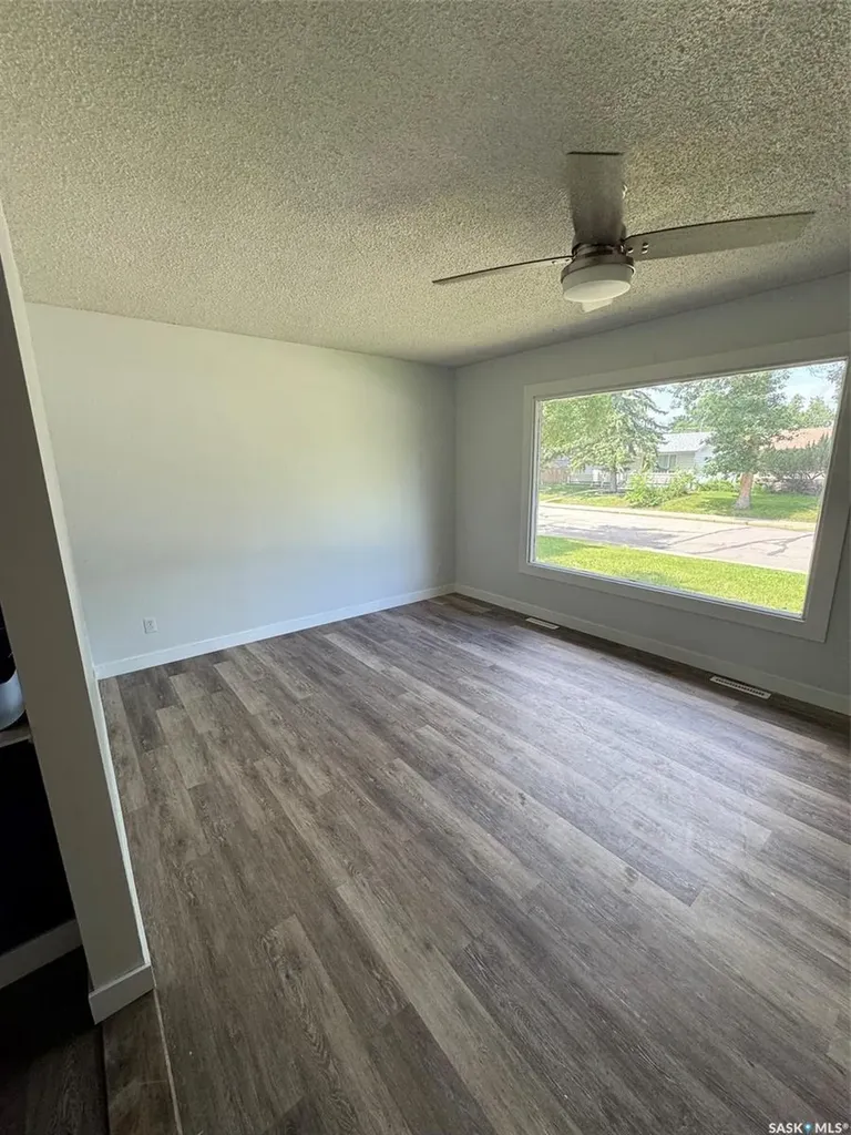 259 Duncan Road Estevan SK S4A 0A5