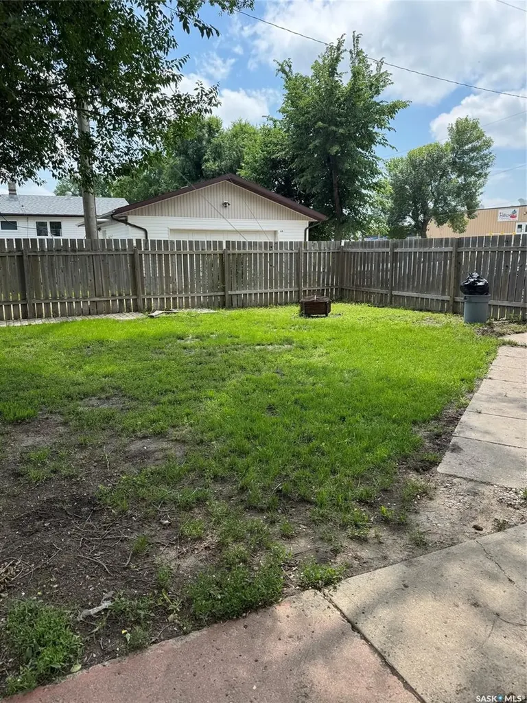 259 Duncan Road Estevan SK S4A 0A5
