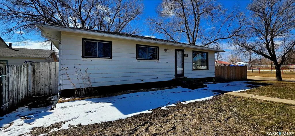 259 Duncan Road Estevan SK S4A 0A5