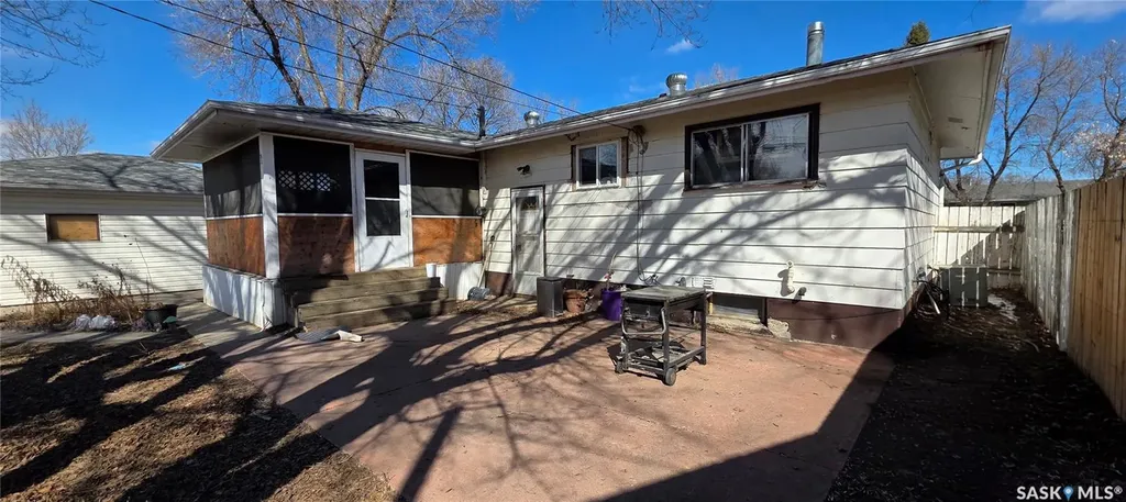 259 Duncan Road Estevan SK S4A 0A5