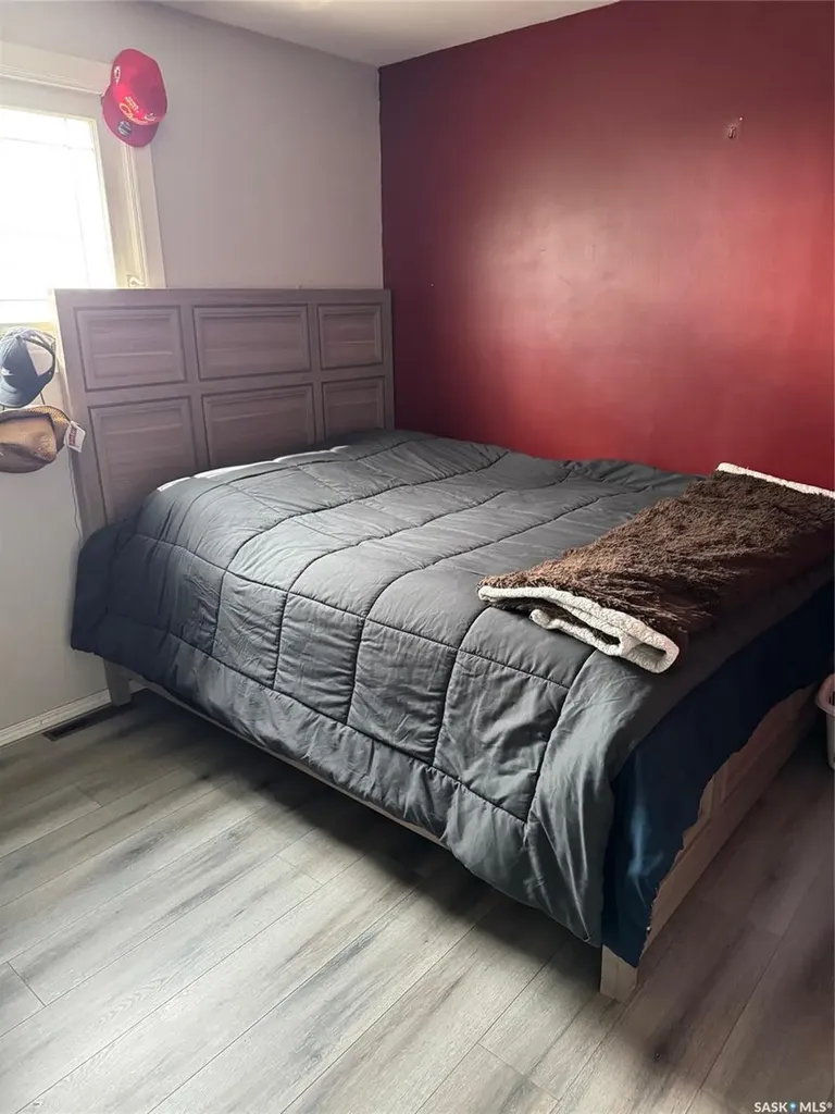 1509 Young Street Estevan SK S4A 0J5