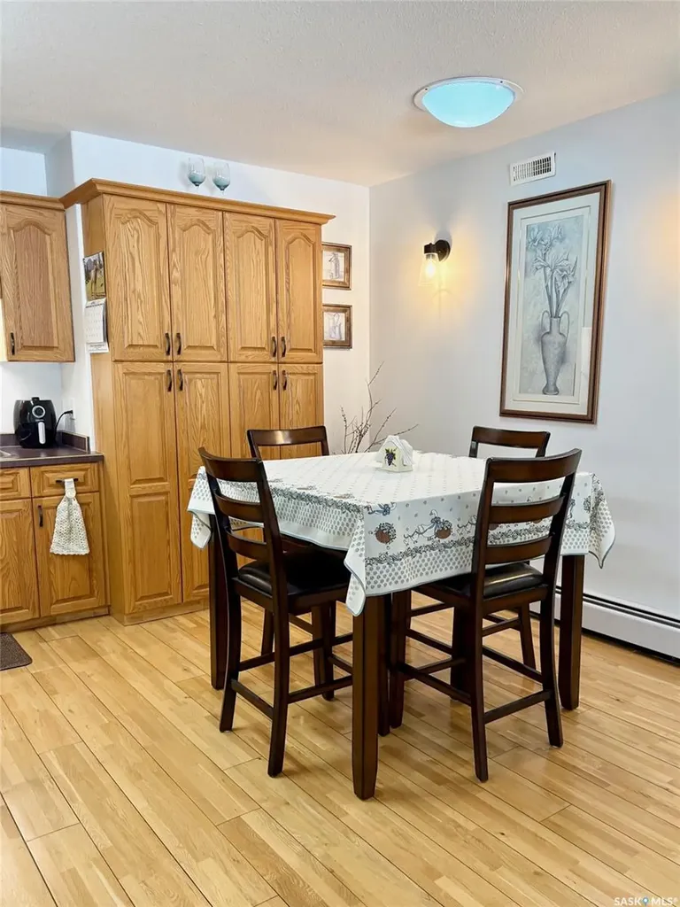 30 Russell Drive Yorkton SK S3N 3W2