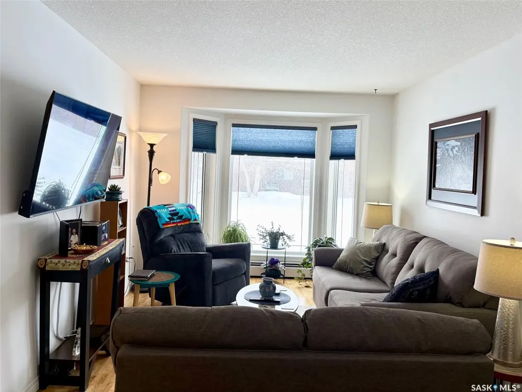 30 Russell Drive Yorkton SK S3N 3W2
