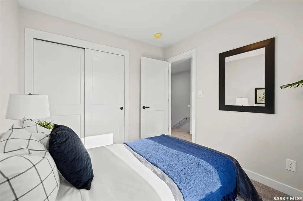 1744 West Market Street Regina SK S4Y 0G3