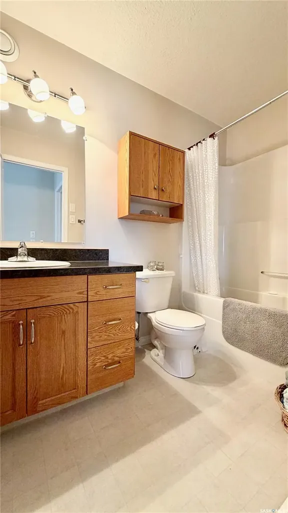 15B Downing Drive Lanigan SK S0K 2M0