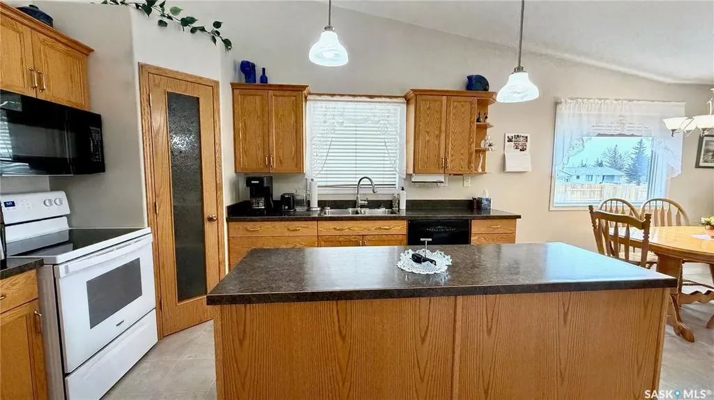 15B Downing Drive Lanigan SK S0K 2M0