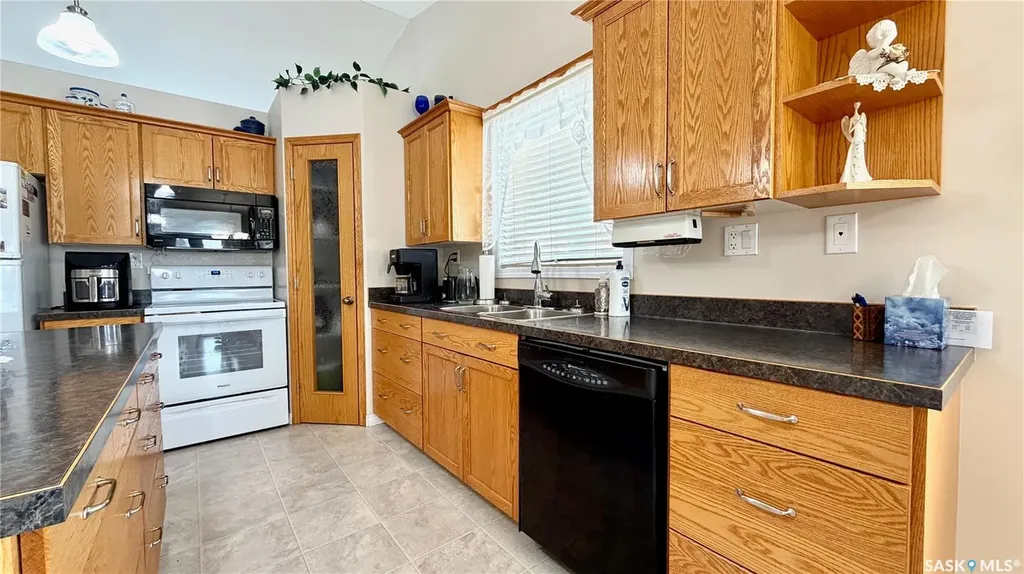 15B Downing Drive Lanigan SK S0K 2M0