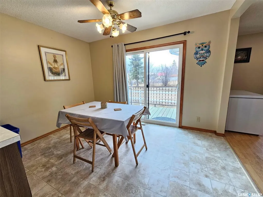 406 & 408 Mary Street Tramping Lake SK S0K 4H0