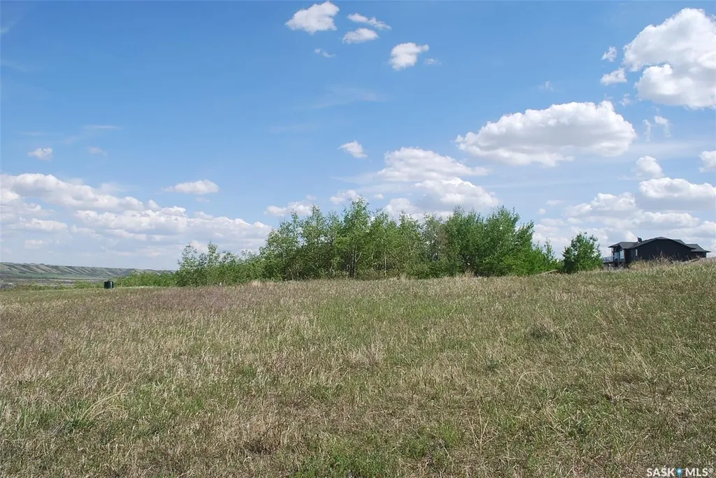 601 Berry Hills Road Katepwa Beach SK S0G 1S0