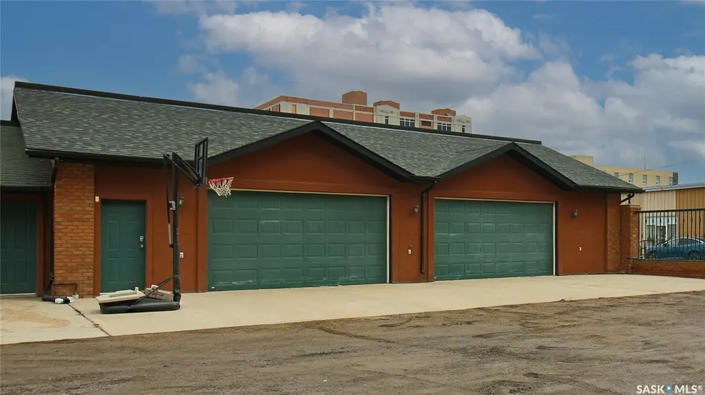 1150 Rose Street Regina SK S4R 1Z6