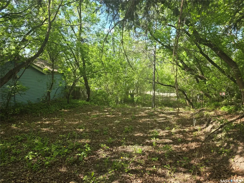 463 Fairchild Avenue Regina Beach SK S0G 4C0