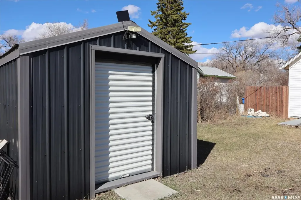 302 Columbus Drive Rockglen SK S0H 3R0
