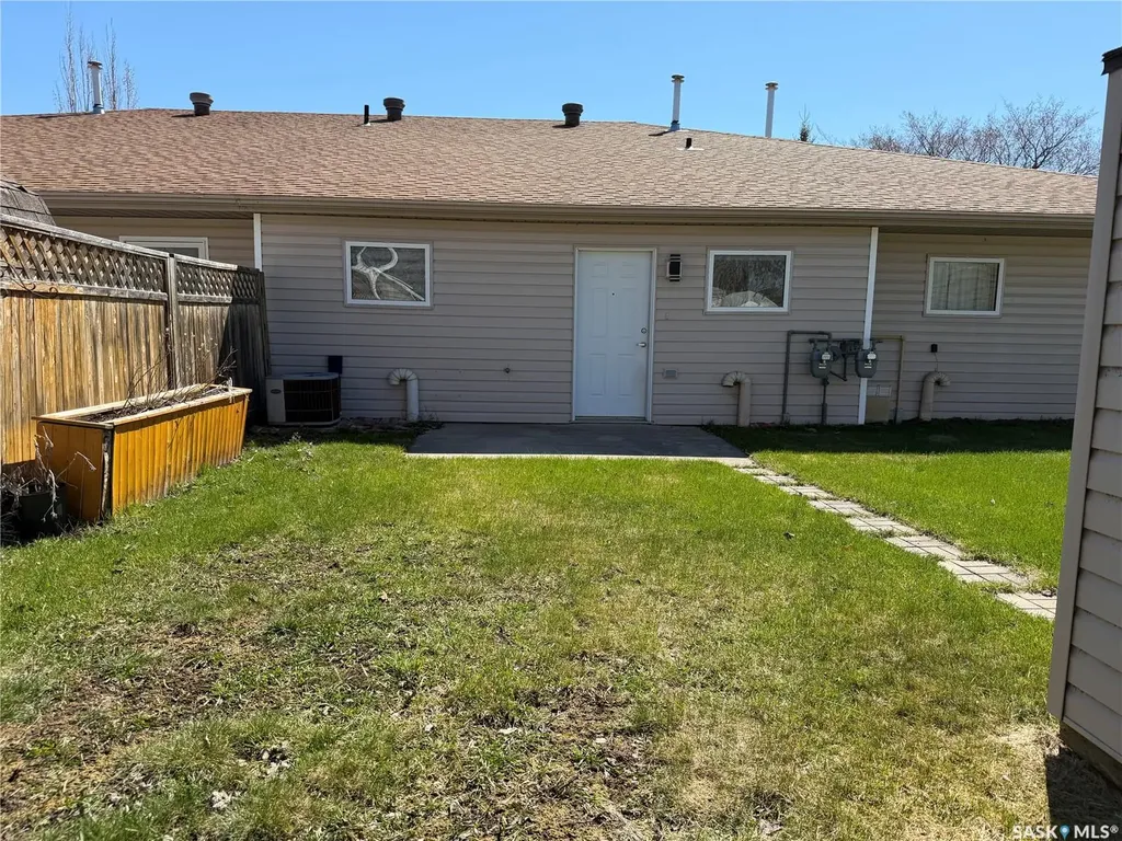 1307 98th Street Tisdale SK S0E 1T0