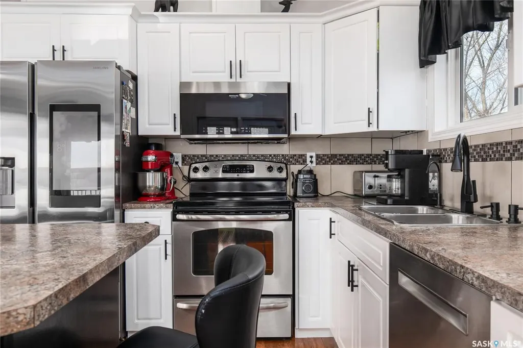 130 Marine Drive South Lake SK S0G 4C0
