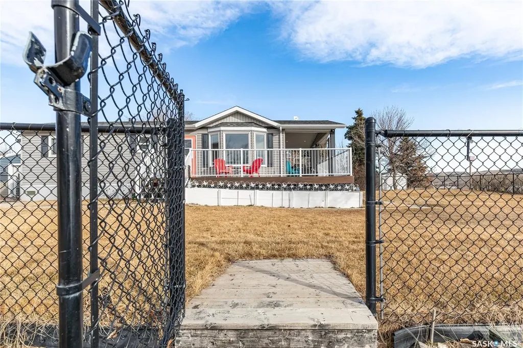130 Marine Drive South Lake SK S0G 4C0