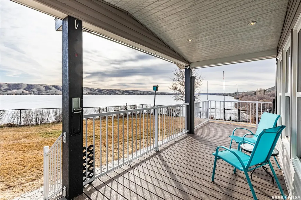 130 Marine Drive South Lake SK S0G 4C0