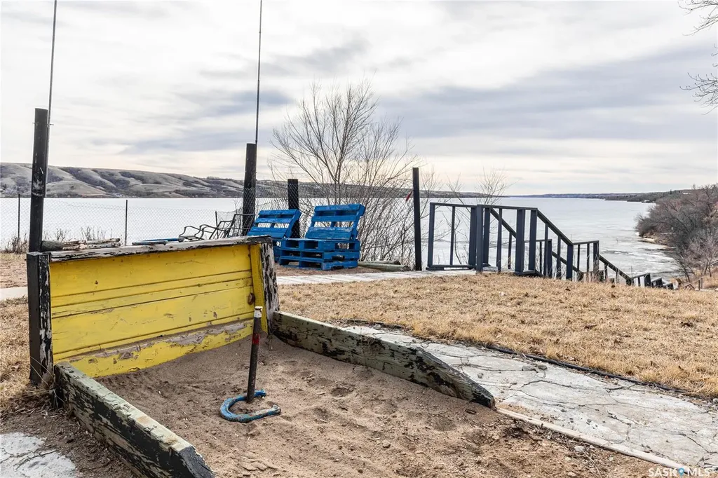 130 Marine Drive South Lake SK S0G 4C0