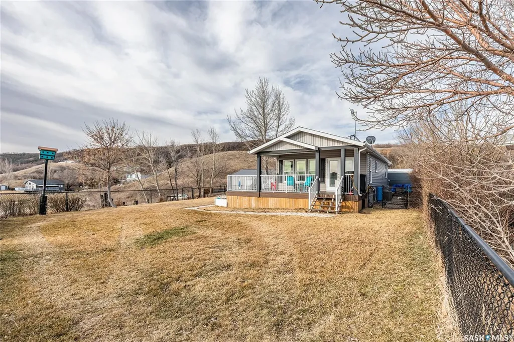 130 Marine Drive South Lake SK S0G 4C0