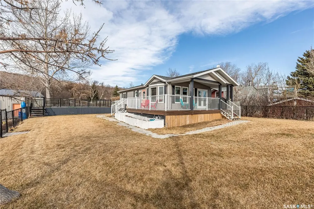 130 Marine Drive South Lake SK S0G 4C0