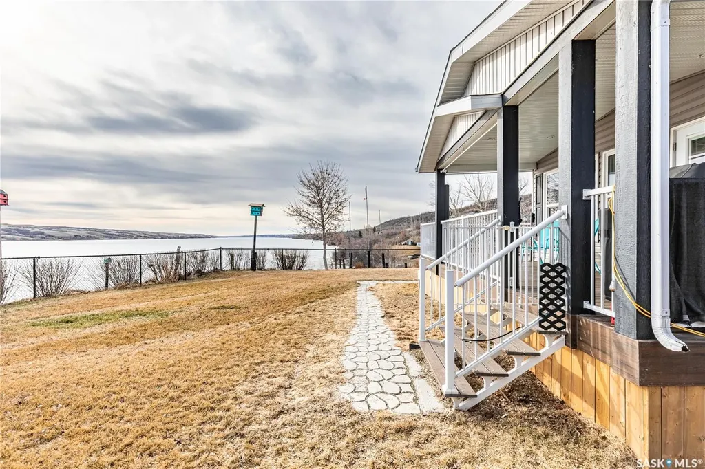 130 Marine Drive South Lake SK S0G 4C0
