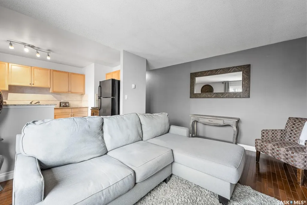 2320 13th Avenue Regina SK S4V 0V7