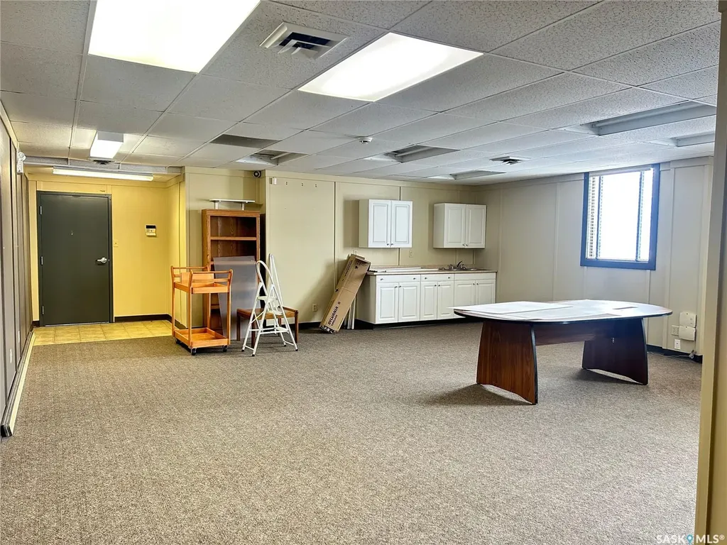 1100 1st Avenue E Prince Albert SK S6V 2A7